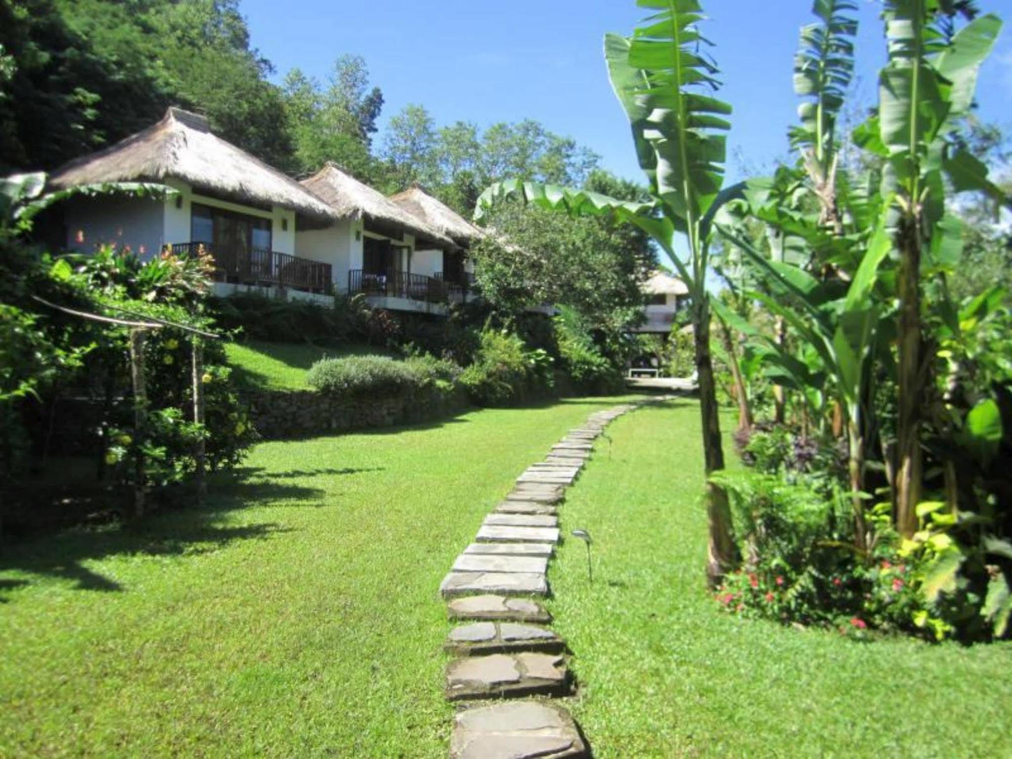 Kelimutu Crater Lakes Ecolodge Desa Kowanara Екстериор снимка